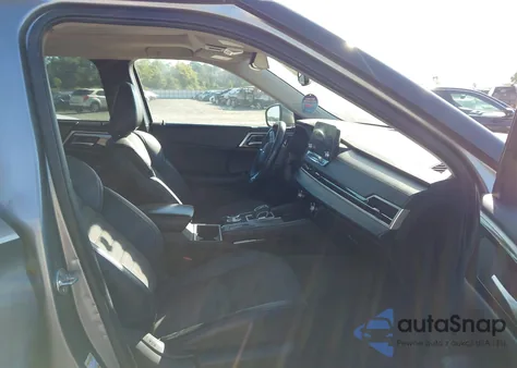 2022 Mitsubishi Outlander Black Edition 2Wd/Se 2.5 2Wd/Se Launch Edition 2Wd из США, поврежденный, VIN JA4J3UA8XNZ021751